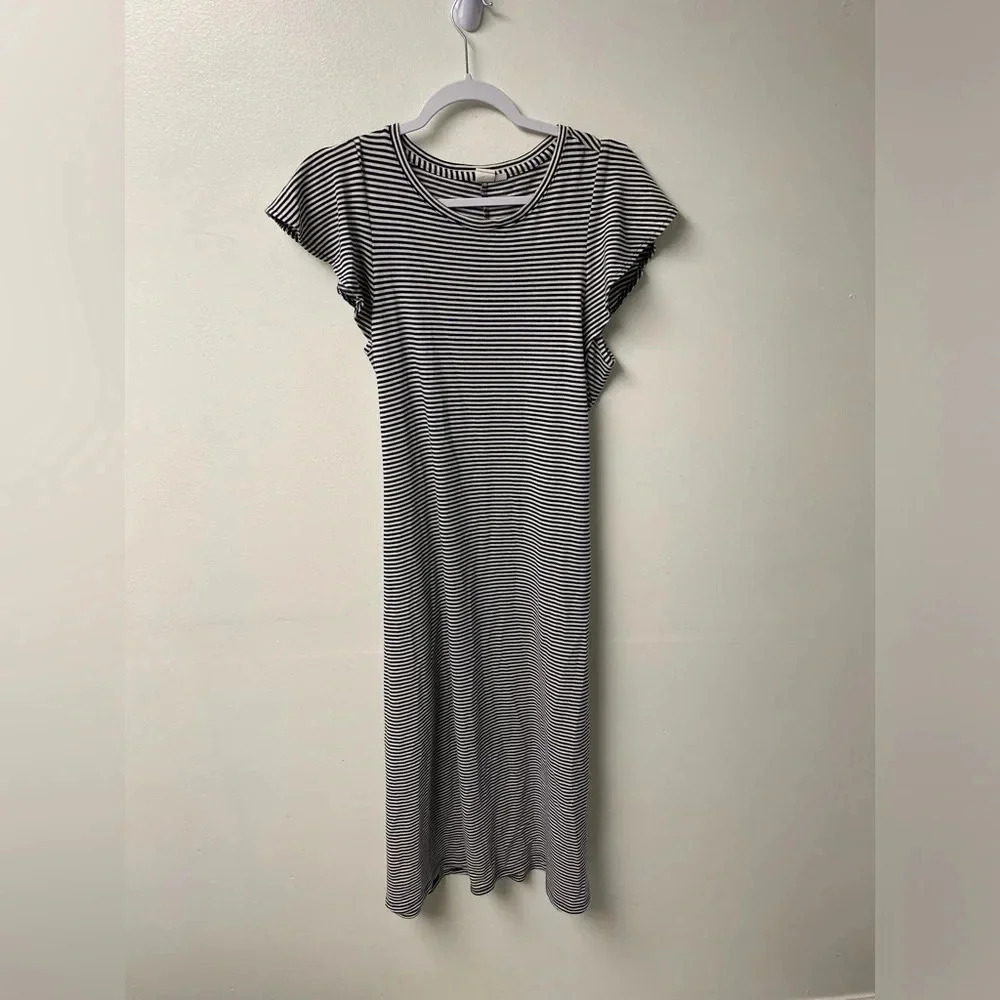 GAP Striped‎ Midi Dress with Sleeves and Tie Size Medium Tall